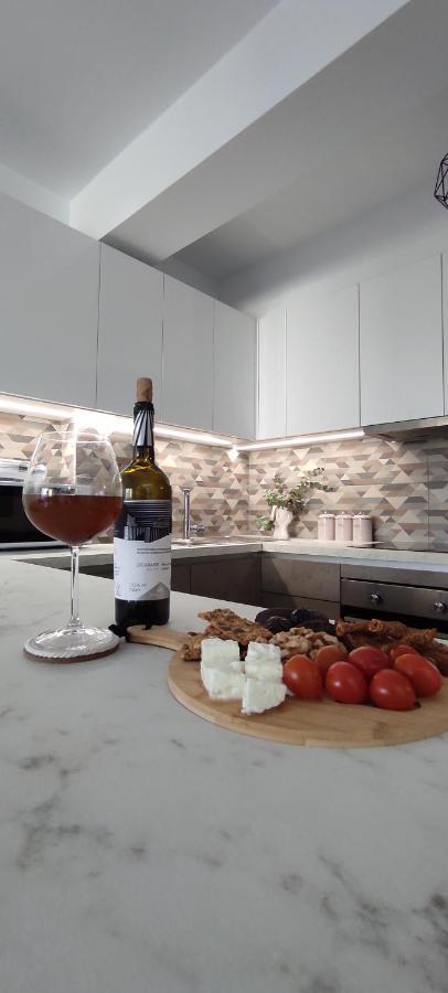 Ezith Luxury Apartments Candia Esterno foto